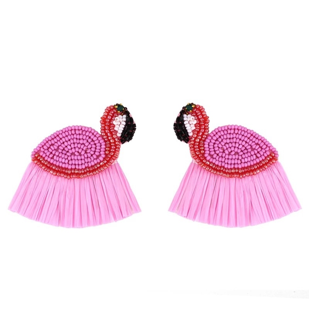Luxe Boutique | Boho Beaded Flamingo Earrings 🦩 - Picture 2 of 3